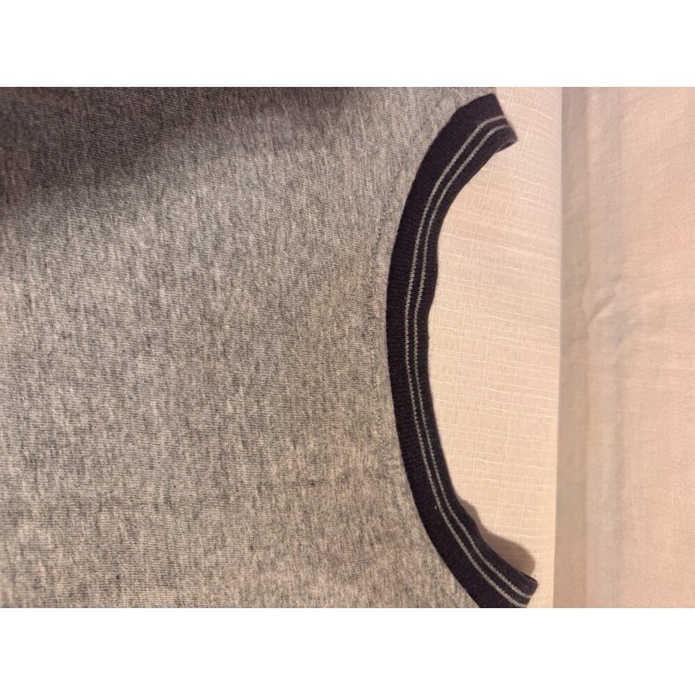 Vintage Disneyland Mickey Mouse V-Neck Ringer T-Shirt Gray XL Disney - Picture 5 of 9